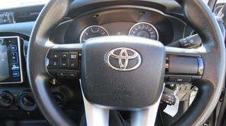 2018 Toyota Hilux - Thumbnail