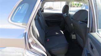 2010 Hyundai Tucson - Thumbnail