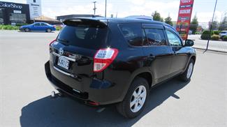 2009 Toyota Vanguard - Thumbnail