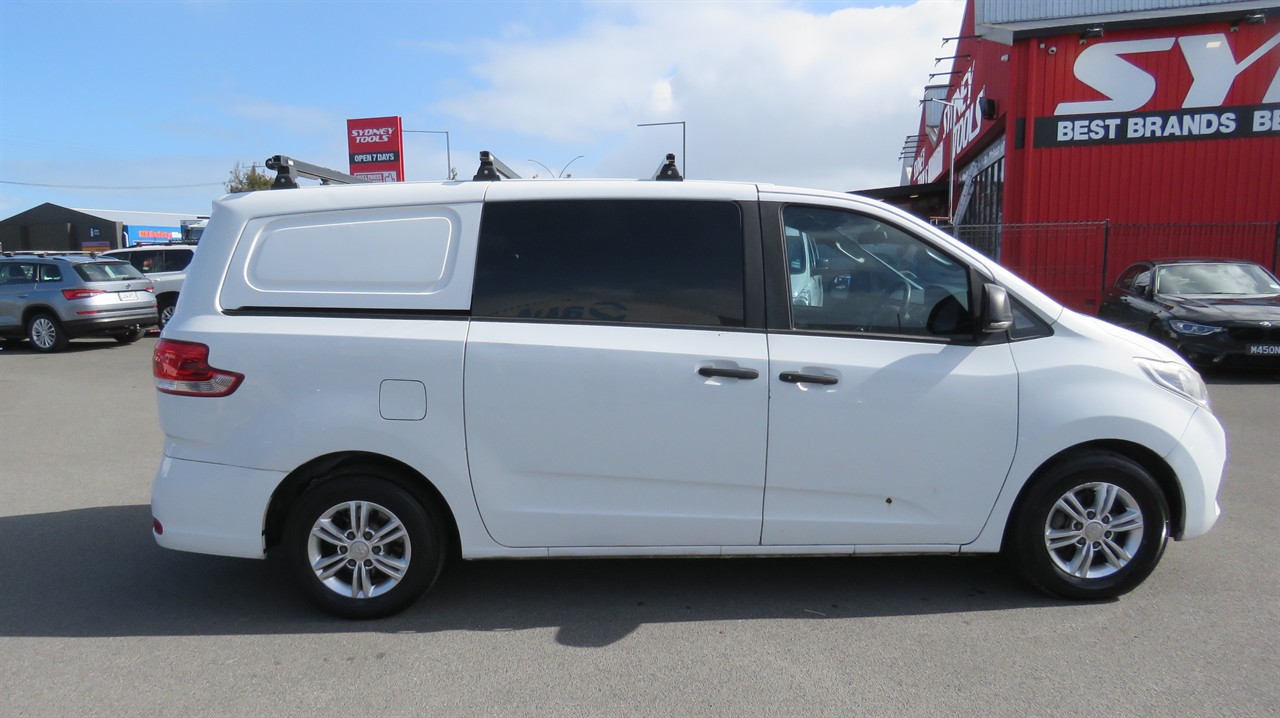 2019 LDV G10