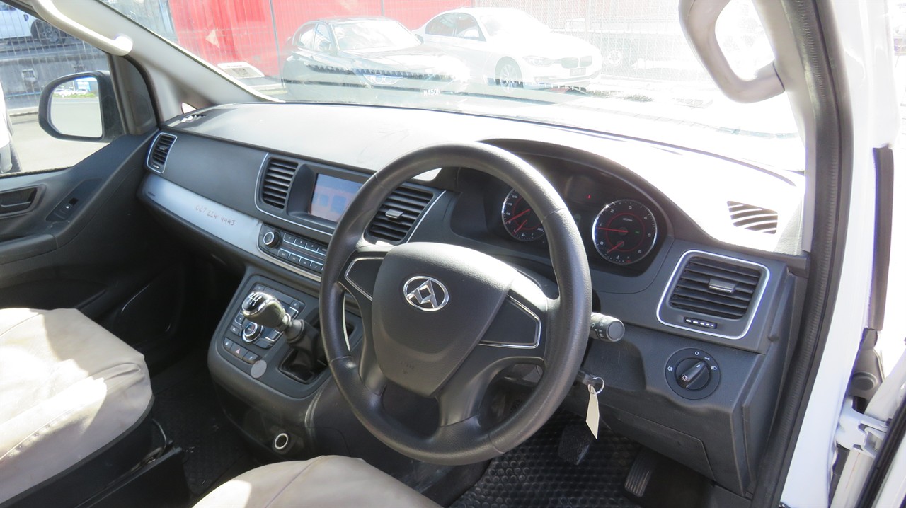 2019 LDV G10