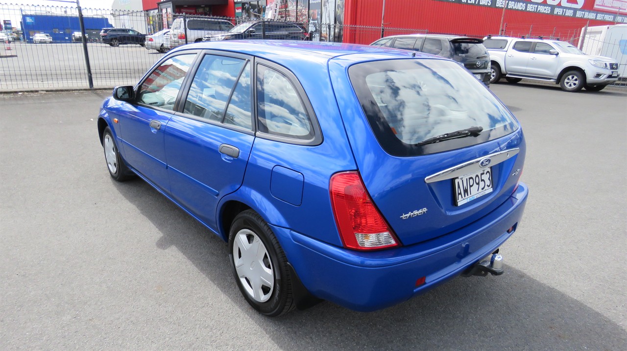 2002 Ford Laser