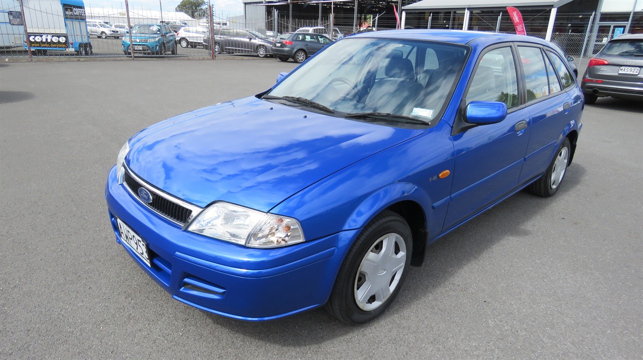 2002 Ford Laser