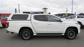 2019 Mitsubishi Triton - Thumbnail