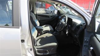 2015 Holden Colorado - Thumbnail