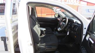 2018 Toyota Hilux - Thumbnail