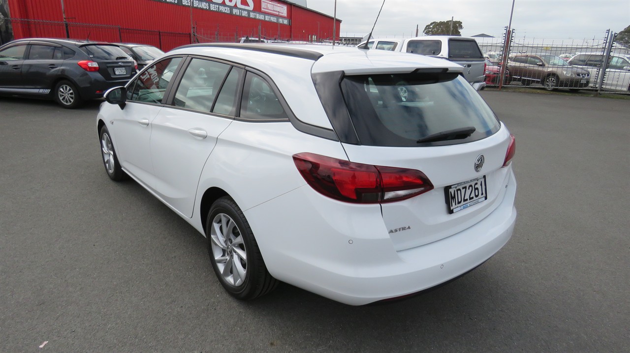 2019 Holden Astra