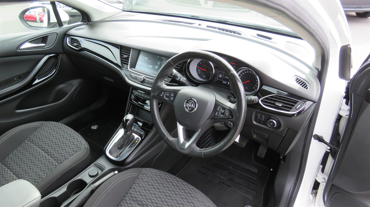 2019 Holden Astra