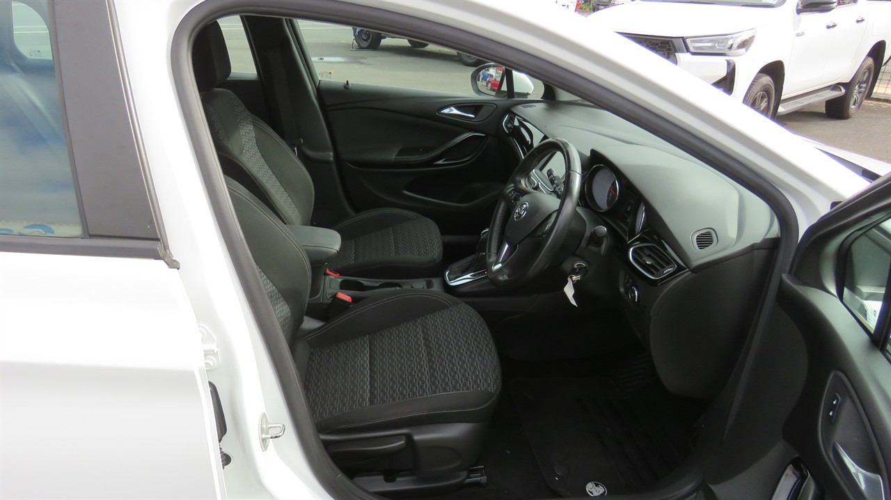 2019 Holden Astra