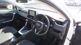 2023 Toyota RAV4 - Thumbnail