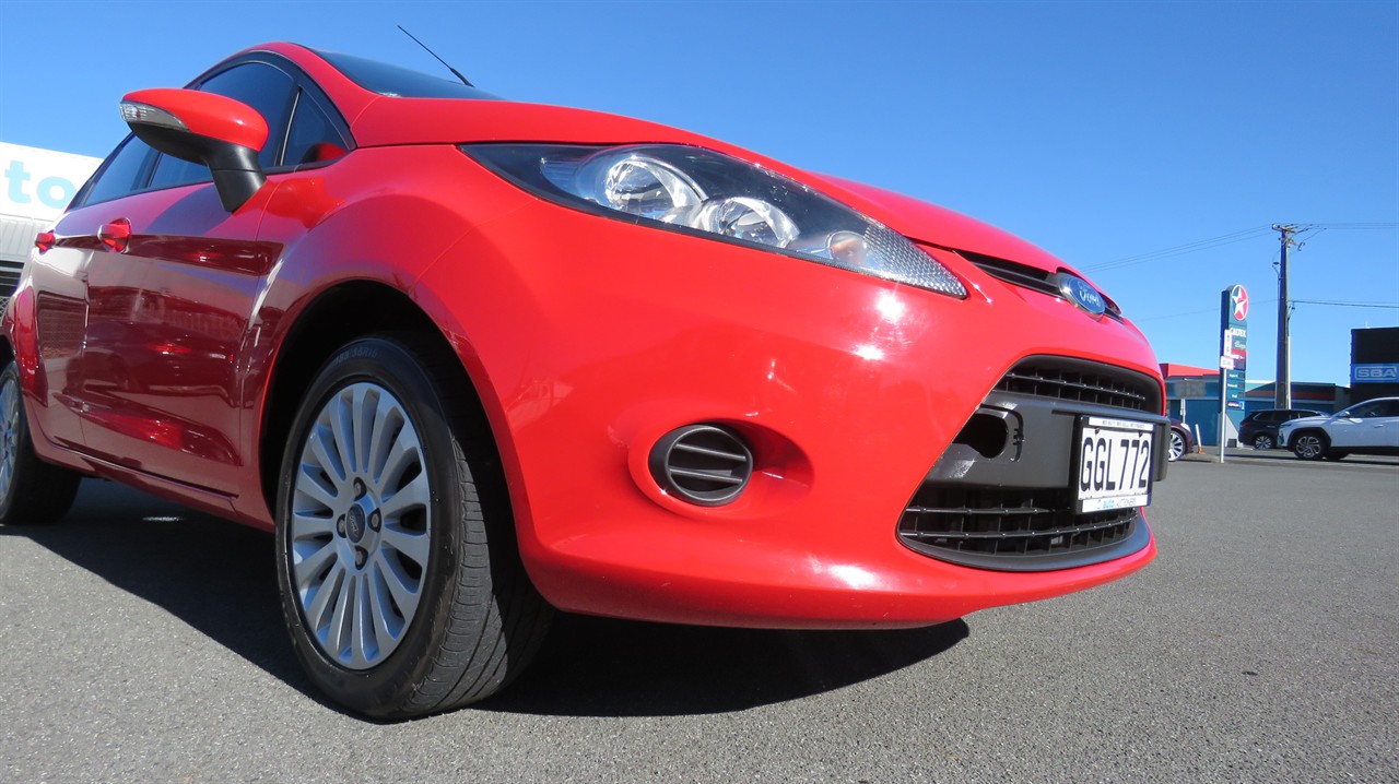 2011 Ford Fiesta