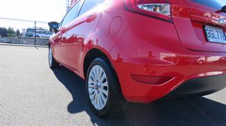 2011 Ford Fiesta - Thumbnail