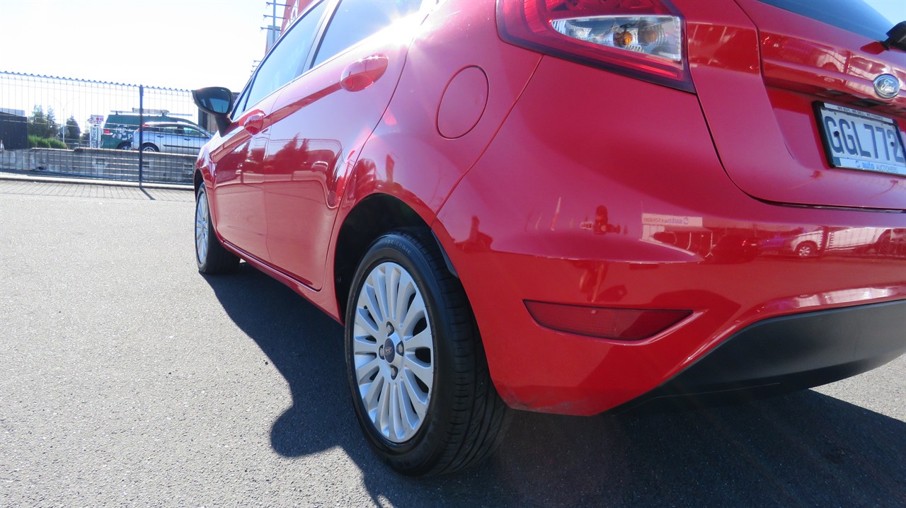 2011 Ford Fiesta