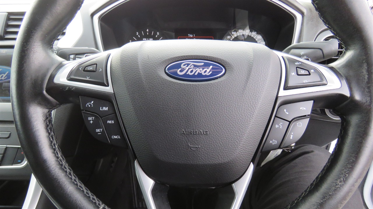 2016 Ford Mondeo