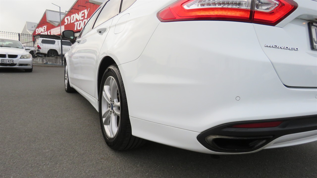 2016 Ford Mondeo