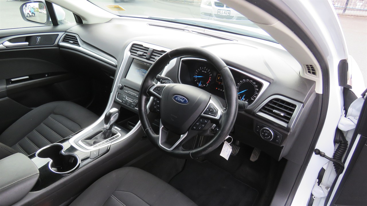 2016 Ford Mondeo