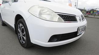 2006 Nissan Tiida - Thumbnail