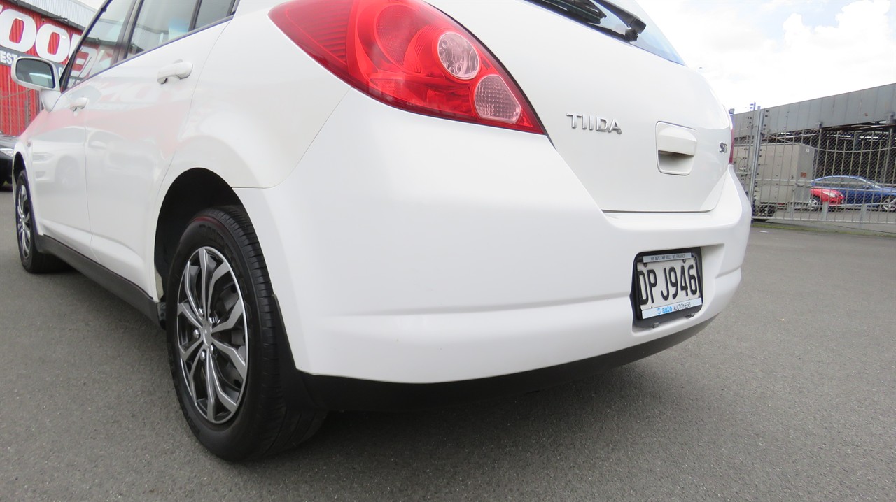2006 Nissan Tiida