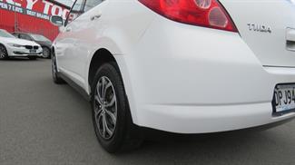 2006 Nissan Tiida - Thumbnail