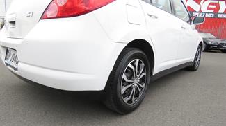 2006 Nissan Tiida - Thumbnail