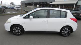 2006 Nissan Tiida - Thumbnail