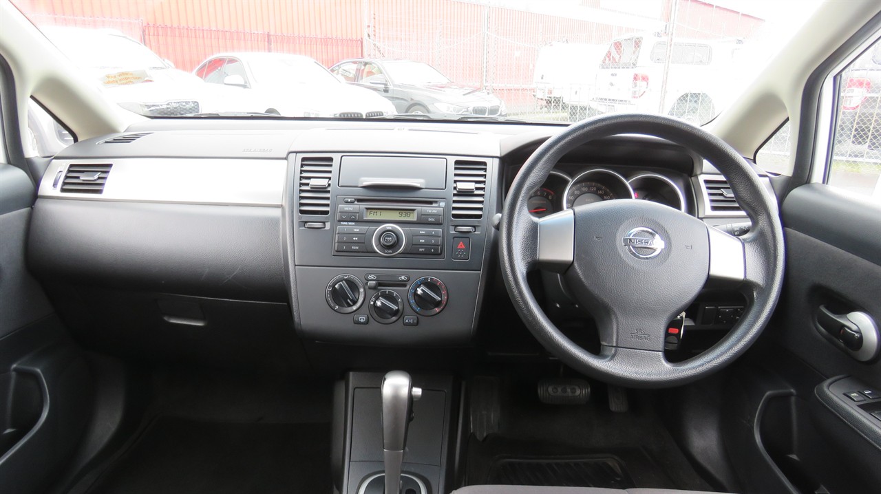 2006 Nissan Tiida