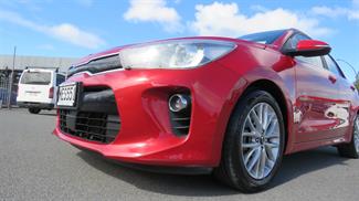 2019 Kia Rio - Thumbnail