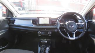 2019 Kia Rio - Thumbnail