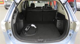 2014 Mitsubishi Outlander - Thumbnail