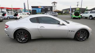 2009 Maserati Granturismo - Thumbnail