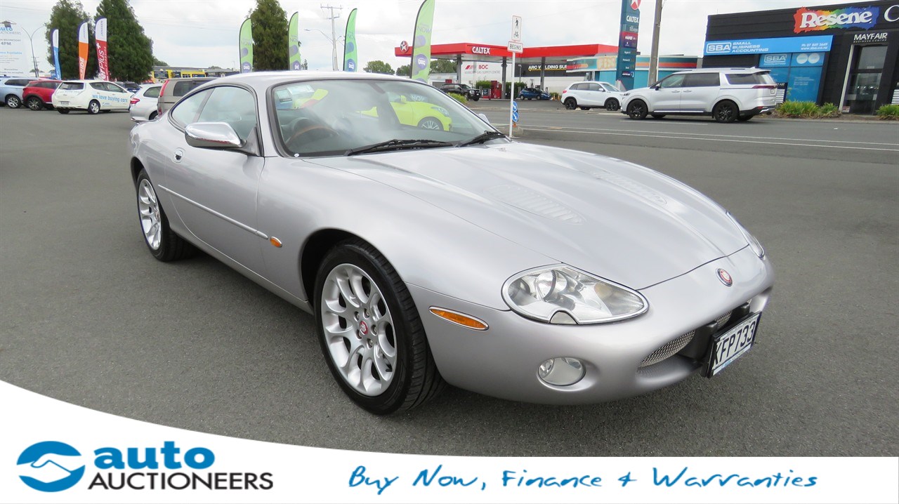 2001 Jaguar Xkr
