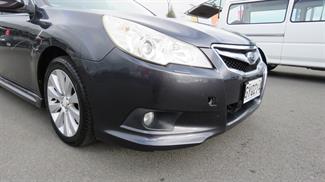 2010 Subaru Legacy - Thumbnail