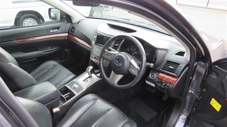 2010 Subaru Legacy - Thumbnail