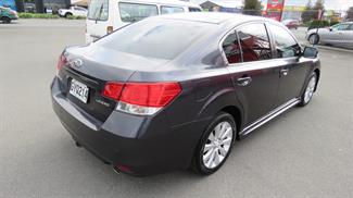 2010 Subaru Legacy - Thumbnail