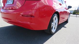 2018 Holden Astra - Thumbnail