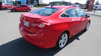 2018 Holden Astra - Thumbnail