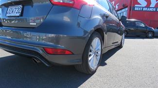 2016 Ford Focus - Thumbnail