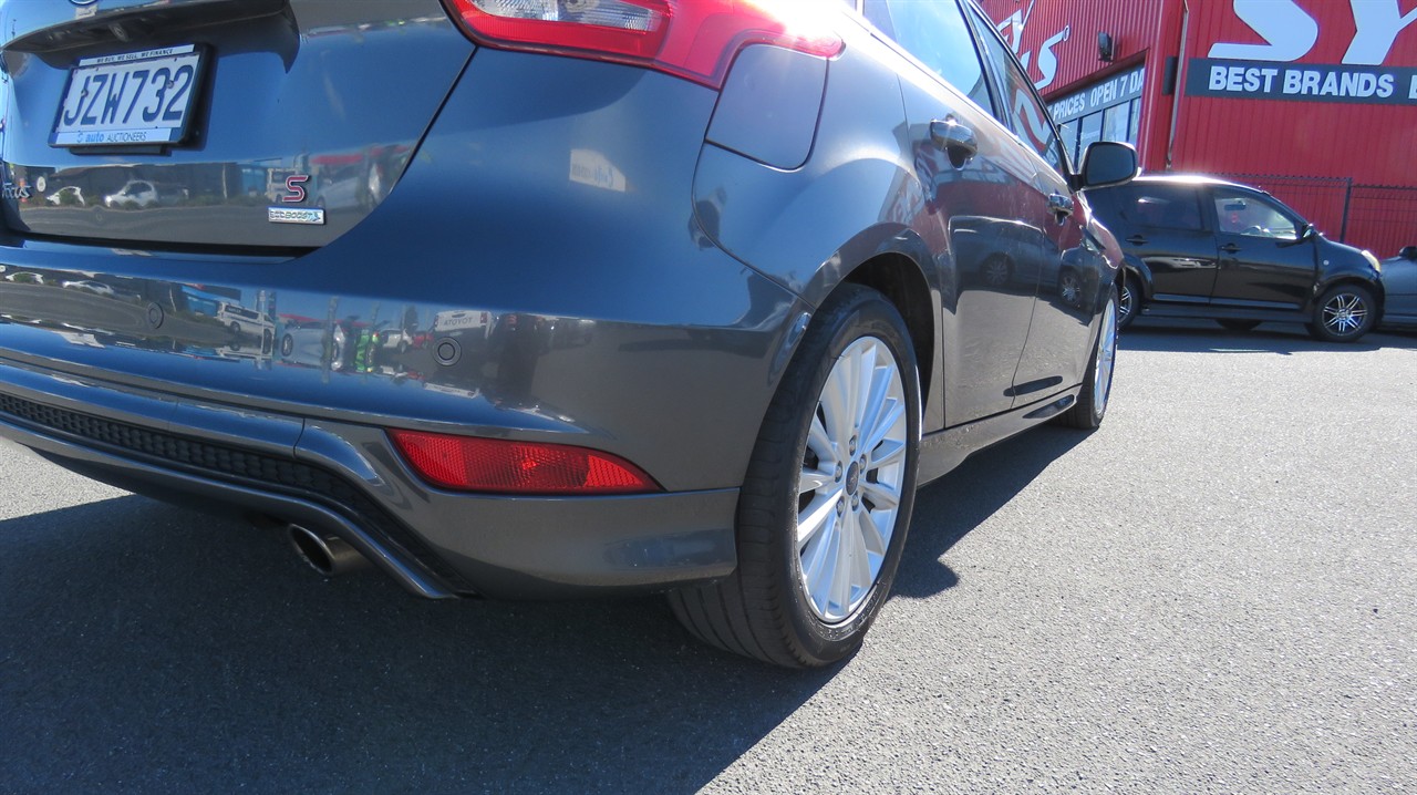 2016 Ford Focus