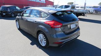 2016 Ford Focus - Thumbnail