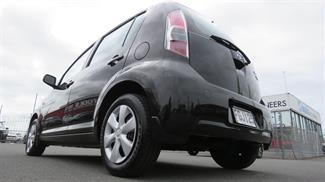 2010 Daihatsu Sirion - Thumbnail