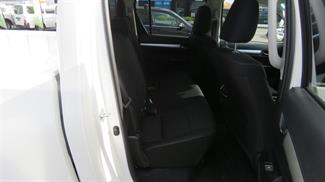 2026 Toyota Hilux - Thumbnail