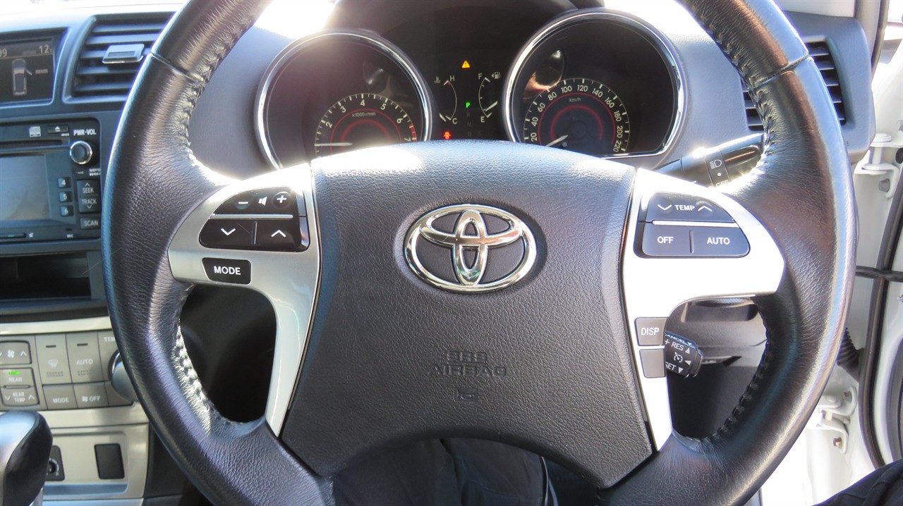 2011 Toyota Kluger