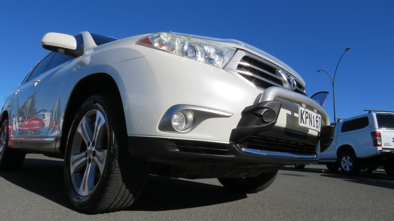 2011 Toyota Kluger