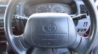 1997 Toyota Hilux - Thumbnail