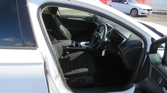 2017 Ford Mondeo - Thumbnail