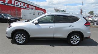 2018 Nissan X-Trail - Thumbnail