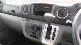 2018 Nissan Nv350 - Thumbnail