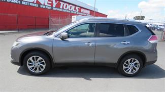 2015 Nissan X-Trail - Thumbnail