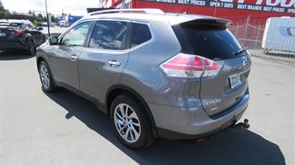 2015 Nissan X-Trail - Thumbnail