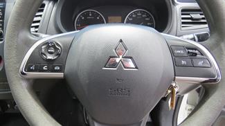 2018 Mitsubishi Triton - Thumbnail